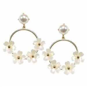 NEW BRIANNA CANNON women's pearl flower drop hoop earrings in white